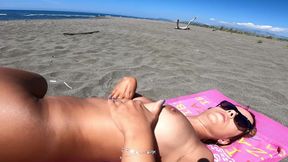 Big Ass Sexydea Showing off Her Perfect