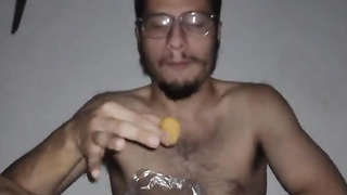 Comendo um montao de salgadinho e um pouco do meu progresso