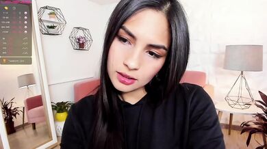 Squirting Fountain from Easy Hole – Naughty Webcam’s Oily Tease