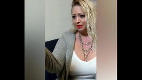 Watch as a real amateur milf wife &quot_MistressNichole35'_ live chats with one of her favorite big cocked men while husband films