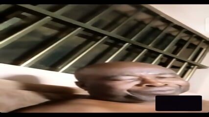 JE VOUS PRSENTE LA DE MR MAWULI AHIEKPOR  TOGOLAISE QUI AIME SE MASTURBER SUR LES RSEAU SOCIAUX