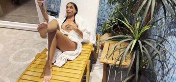 Cheeky Latina girl is having her own fill of fun in the saunas