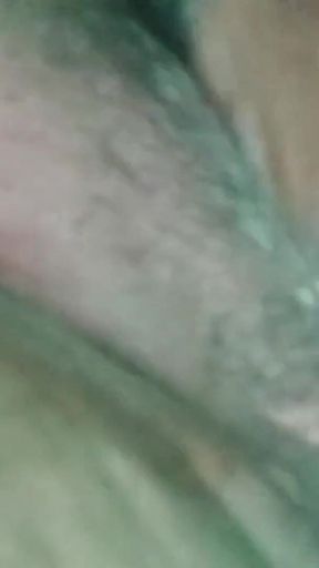 Sexy Filipina MILF Masturbates While It's Raining