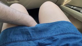 Gonna senza Mutandine ma lascio che uno sconosciuto mi tocchi