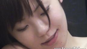 ”Amateur Japanese wifey rubs twat against the table solo”