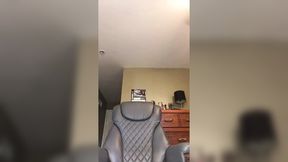Giantess Causes Extreme Irritation