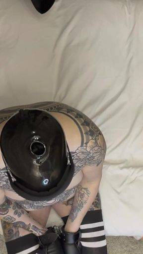 Master's Fuckpig: Intense Facefucking in Latex Mask