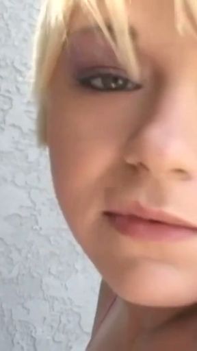 Missy Monroe:"Blowjobs in POV"   Clip 1