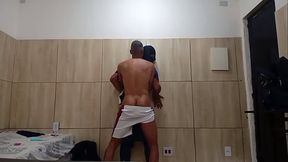 Meti a vara no vizinho que veio pedir coisa aqui em casa. Folgado rs