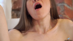Real squirting mature pussy