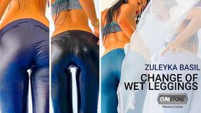 Change of wet leggins - Zuleyka