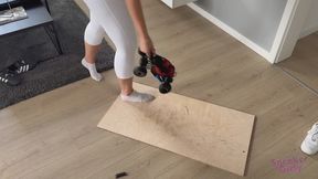 Sneaker-Girl Mia Moon - RC Buggy Crush