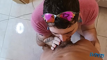 Novinho da favela mostrou pro mauricinho como a vida é dura, e a pica também