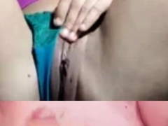 Cumming for a cute latina on sexchat