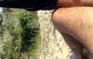 mamando a maduro en la playa suck oldman in the beach