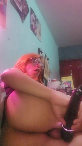 Tranny Jerks off Thinking About You