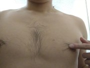 トイレで声を出さないように乳首をいじる元サッカー部男子