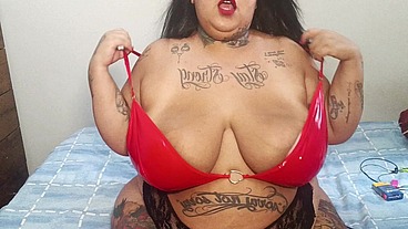 Bbw fumando e se masturbando