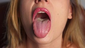 Veronica - Blow Jobs In The Office - Episode 02 - UHD 3840x2160 - 4K