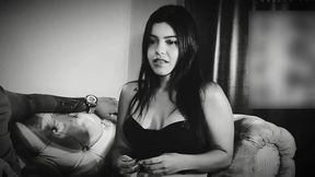 Very hot Colombian lesbians enjoy an intense encounter