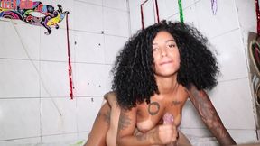 anal com a moreninha safadinha foi no baile de carnaval fuder com o japinha