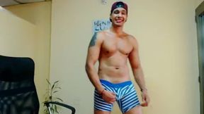 Oliver Maretinez Private Show