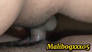 PINAY KINANTOT NG TAMBAY AT PINUTUKAN SA LOOB HABANG NANOOD NG  VLOG