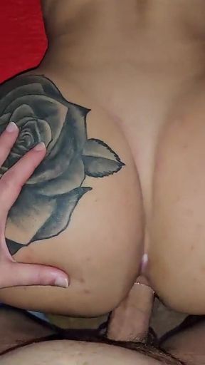 Seducing the Hottie Who Was in the Video Game to Play with My Ass