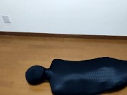 自力で脱げないゼンタイマミーで放置