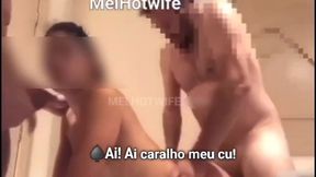 amigo do marido me deixou com tanto tesao que foi primeiro a comer meu cu e a fazer dp
