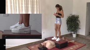 While Natasa is on the phone, the slave has an orgasm mp4 A picture in a picture