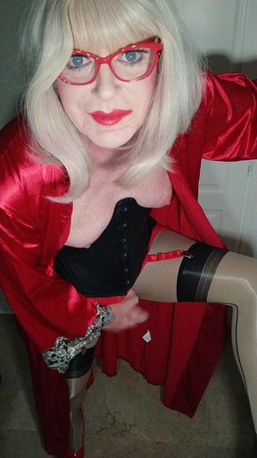 Quick Cum Crossdresser