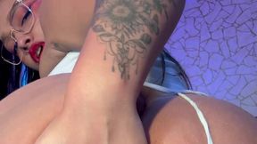 Community Creator
 @foxyemilyy @Teasing and #Curvy & Thick #Big Ass #Brunette #Stockings #Tattoo Porn sexy video | Tik.Porn