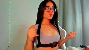 Reading to my loves while I show sexy body ???