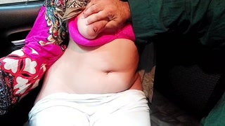 Real Indian Girlfriend Milky Boobs Fucked In Car With Clear Hindi Audio