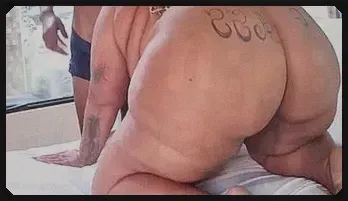 Gifted Skinny Performer Intense Motel Action