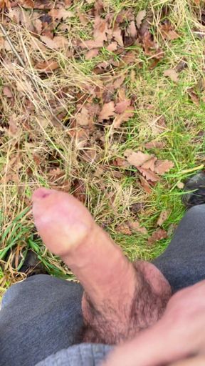 Uncut Brit wank in the woods