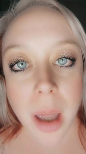 Sexiest MILF Alive
