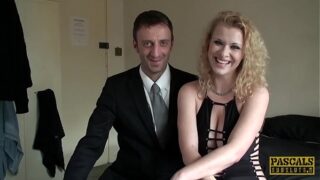 Película BDSM de la puta Anita Vixen recibiendo sexo anal duro