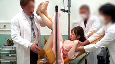Japanese patient faces a gangbang of hungry doctors during her medical exam