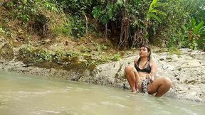 ts angelique - hard cum in a tropical river