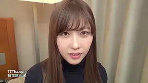 1 初撮り完全顔出し165-47の色白スレンター美乳美尻美脚か