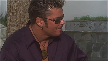 A little smooching session on a park bench unleashes a deep desire in Melody and so it...
