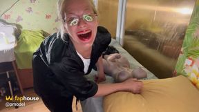 The Massager Give Handjob to the Erected Tranny Patient and Laugh on Him