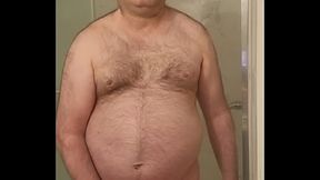 Nude Martin Lavall&eacute_e always swallows all his delicious sperm!