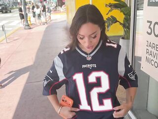 Sisi Rose bangs a Patriots player
