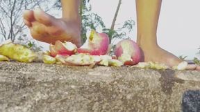 Crushing Apple Outdoor