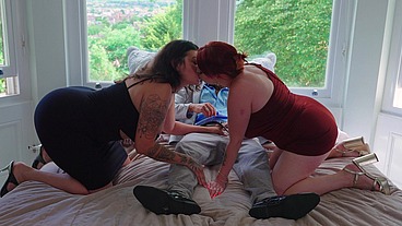 THICC BOOTY LATINA GETS SHARED BY GERMAN COUPLE