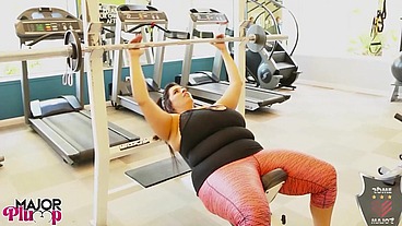 Sofia Rose Rides Rome Major Sweaty After The Gym!