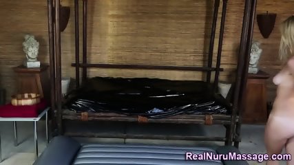 Asian masseuse cumswaps